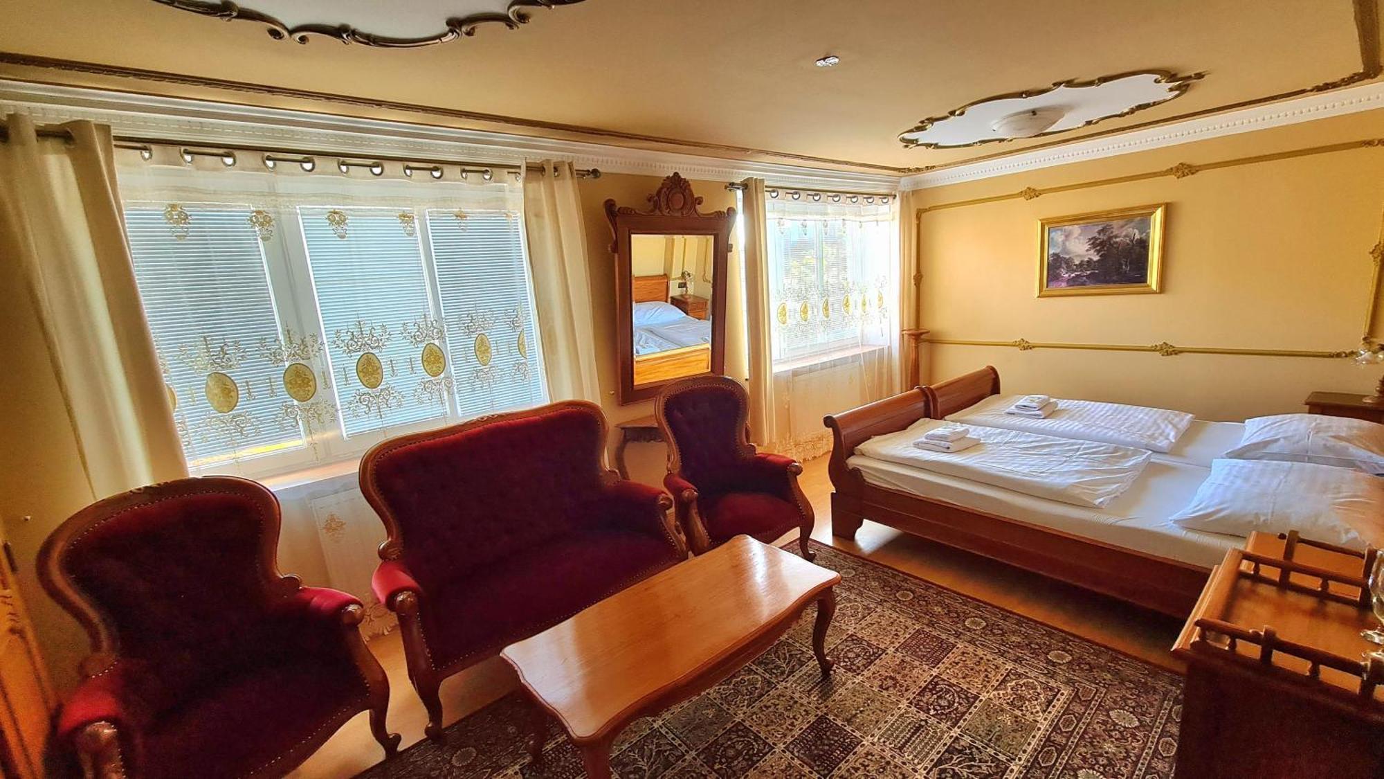 Hotel Union Louny Rum bild