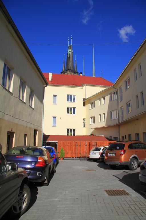 Hotel Union Louny Exteriör bild