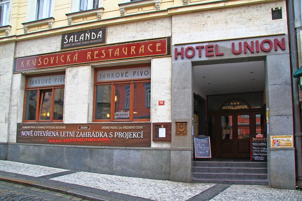 Hotel Union Louny Exteriör bild